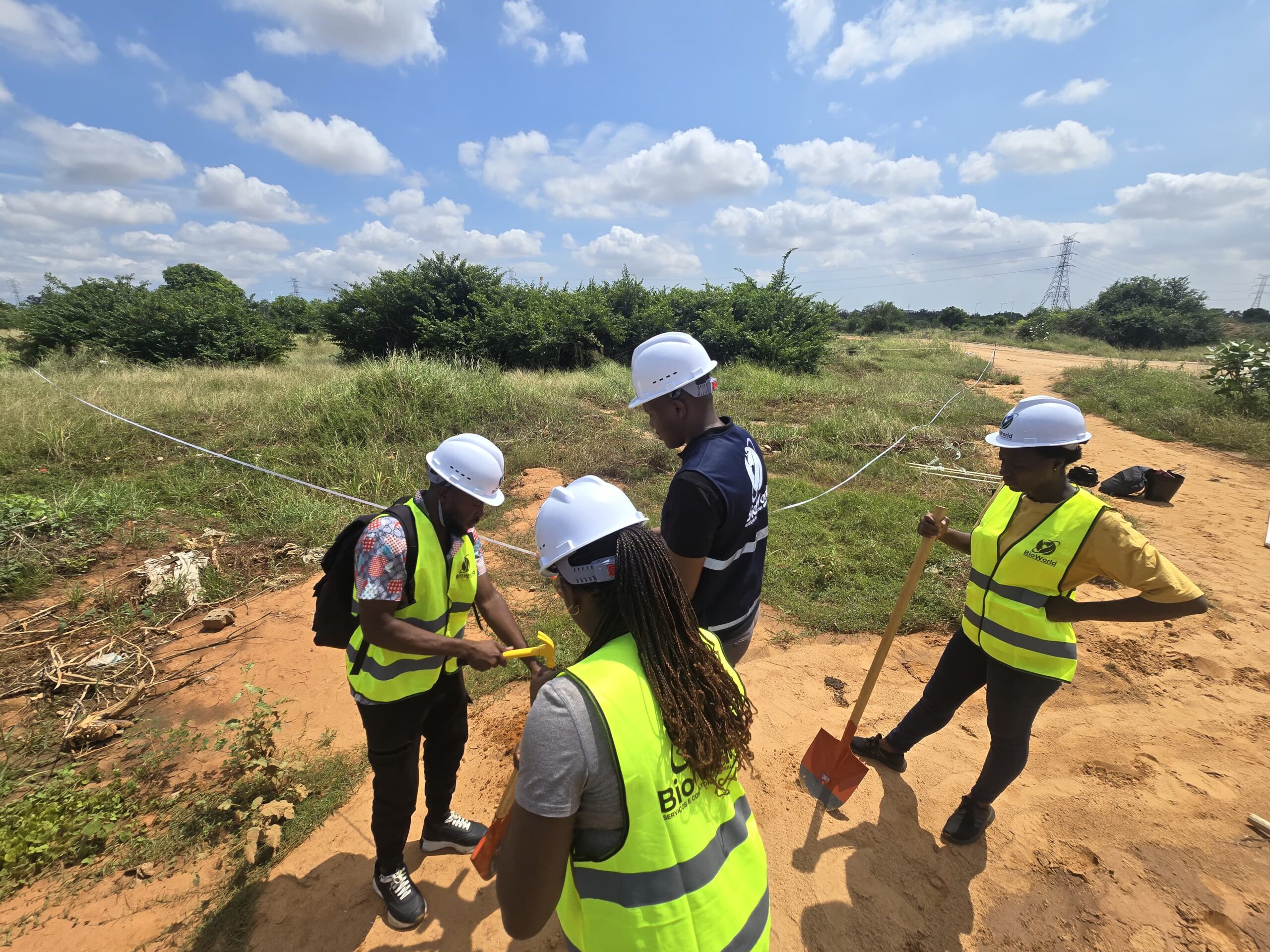 Equipa BioWorld no campo